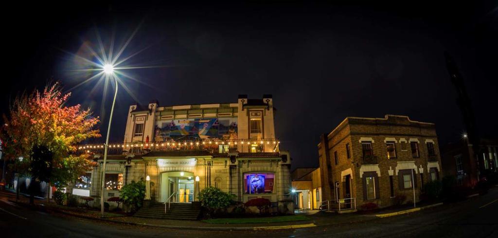 Centralia Square Grand Ballroom And Vintage Hotel Ngoại thất bức ảnh