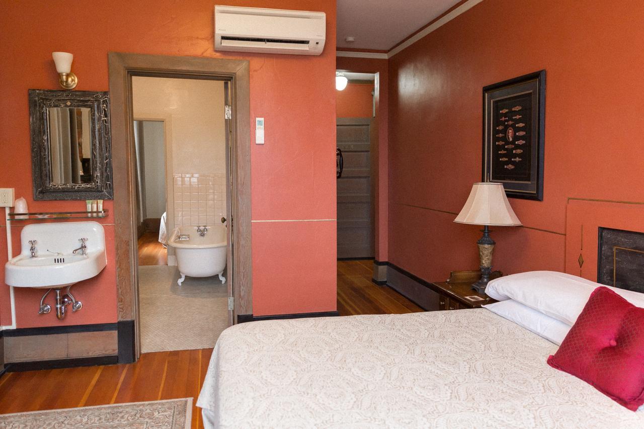 Centralia Square Grand Ballroom And Vintage Hotel Ngoại thất bức ảnh