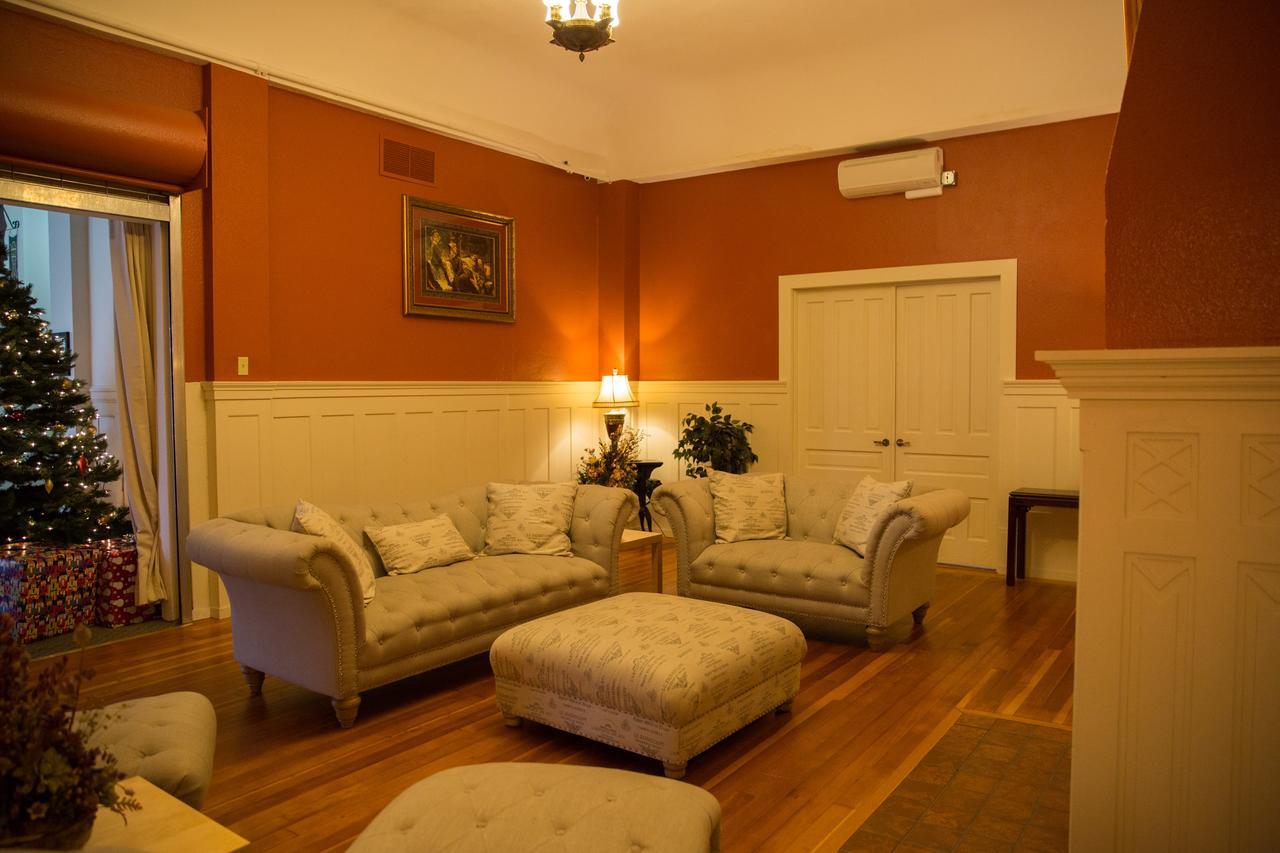 Centralia Square Grand Ballroom And Vintage Hotel Ngoại thất bức ảnh